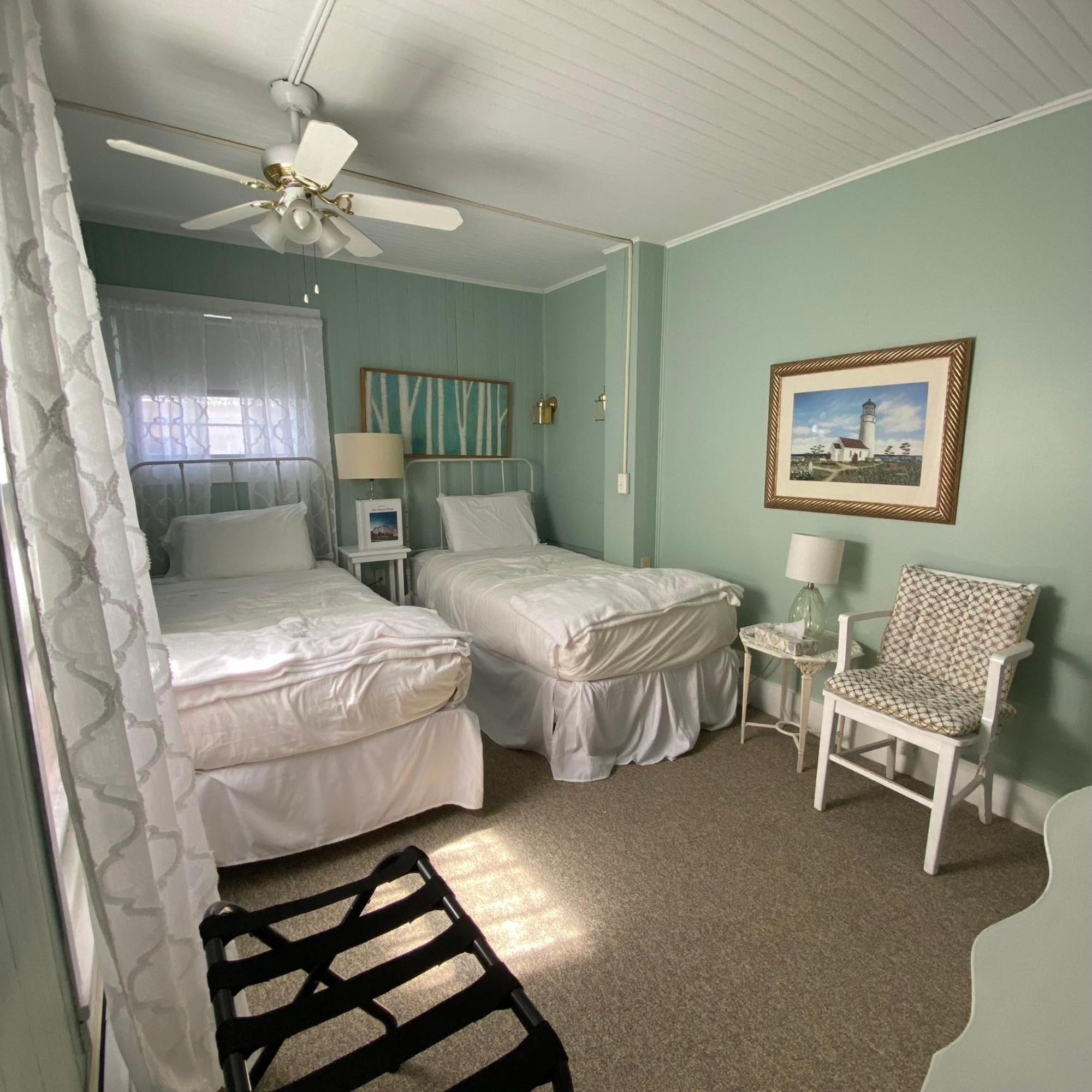 The Ocean House Hotel Spring Lake