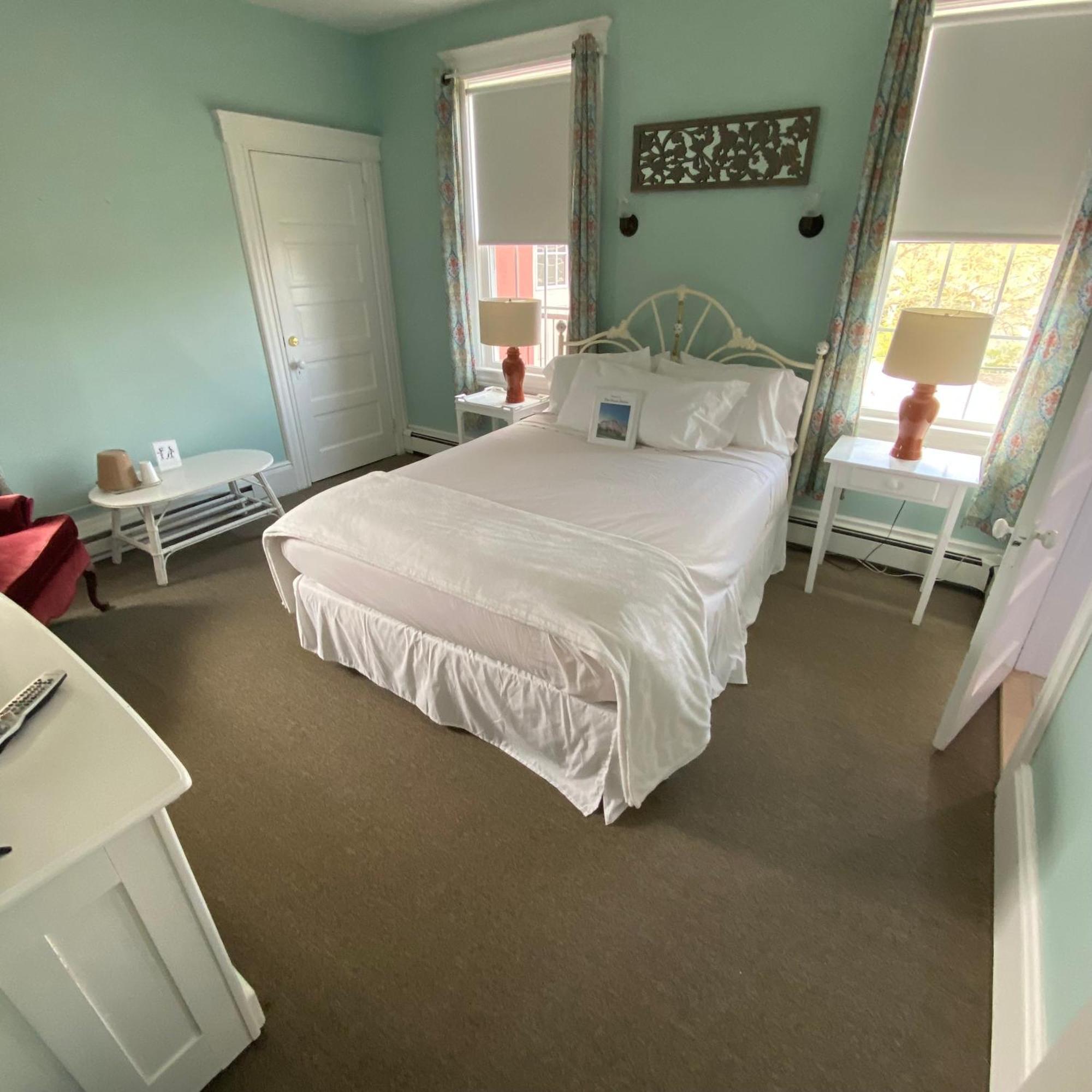 The Ocean House Spring Lake